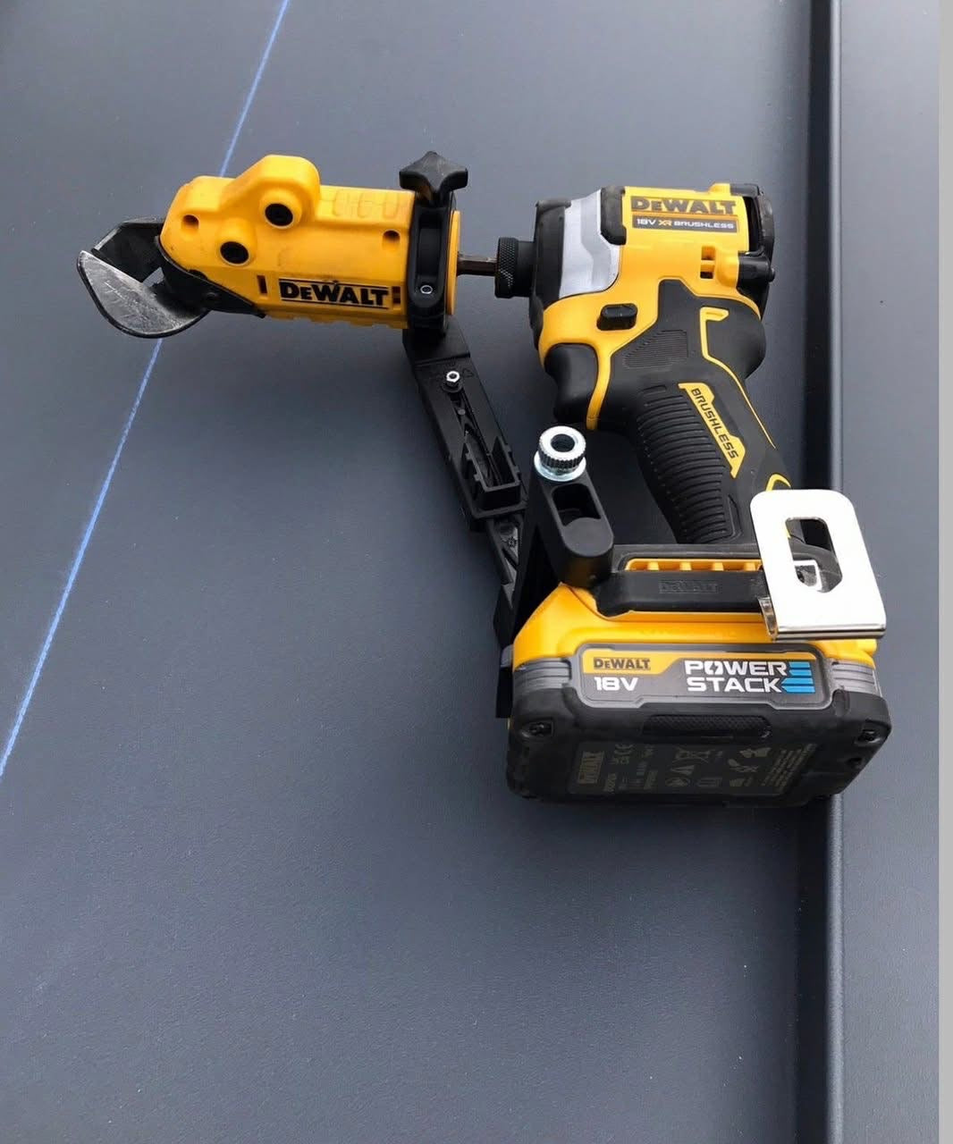 Set combinazione di utensili elettrici Dewalt 20V MAX 8
Disponibili su pallet. 60 pezzi su un pallet